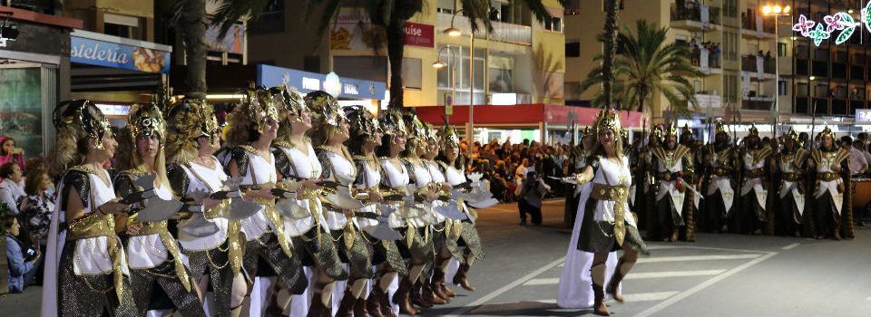 Ocho escuadras moras, seis cristianas y dos mixtas, entran en Peñíscola