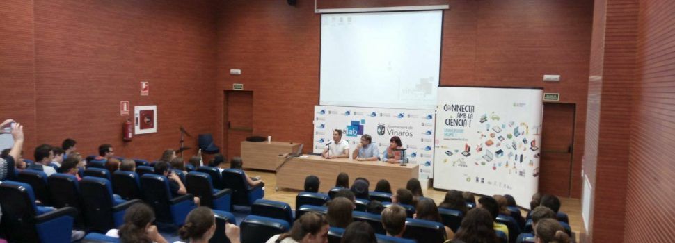 Connecta amb la Ciència promou vocacions científiques i tècniques dels joves