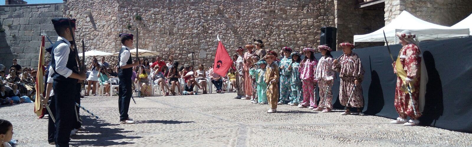 Els majors de Peníscola, gaudeixen de la seua festa