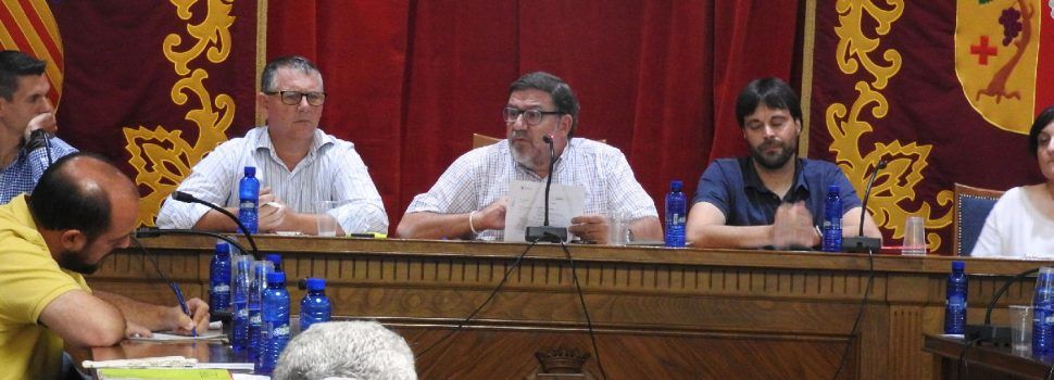 El plenario de Vinaròs rechaza el recurso del Gobierno contra el Decreto sobre el uso del valenciano