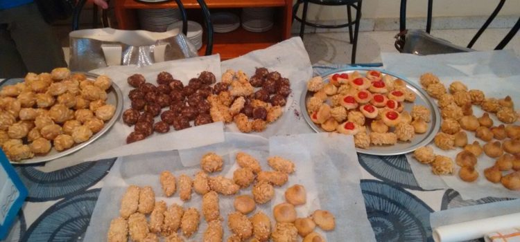 La Asociación de Enfermos Mentales elabora panellets