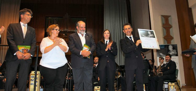 Benassal i Màlaga reten homenatge al mestre Perfecto Artola Prats