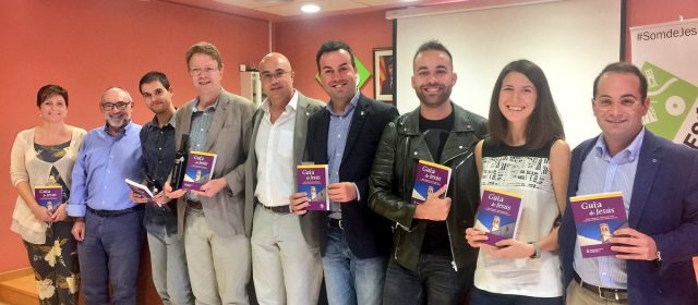 Jesús presenta la guia d’aquesta Entitat Municipal Descentralitzada, editada per la Diputació