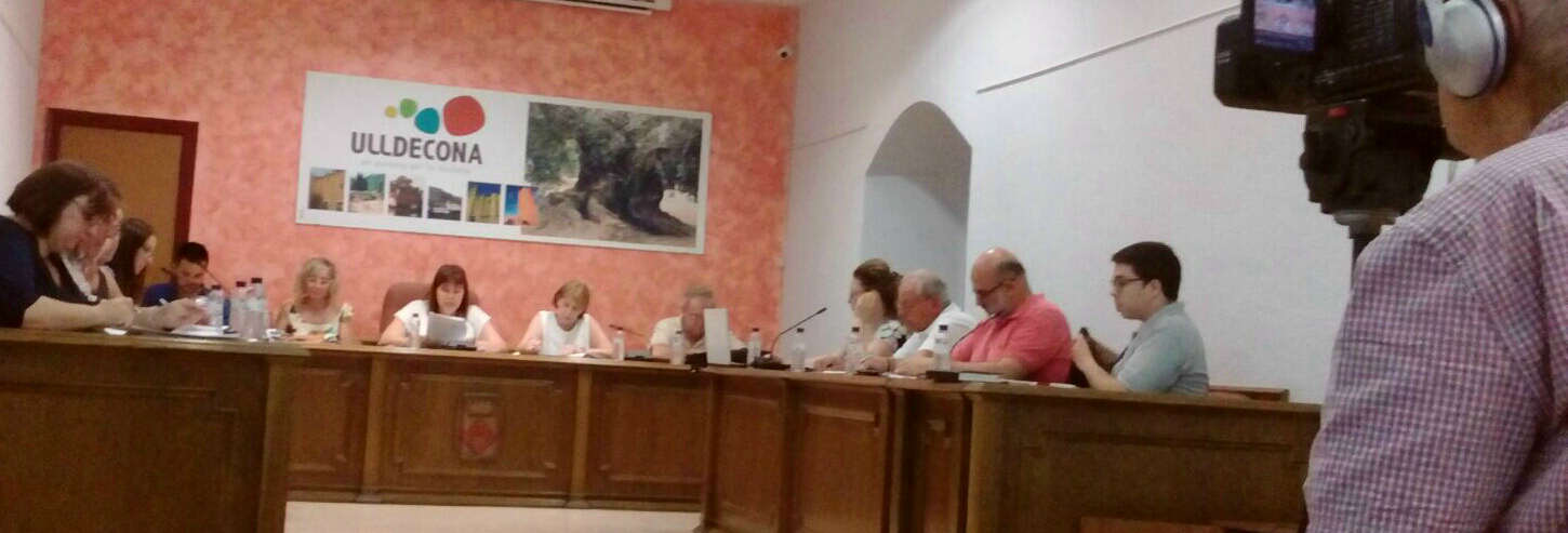 El govern de Socialistes d’Ulldecona impossibilita votar la moció al plenari
