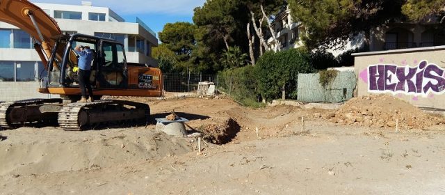 Comienzan los trabajos de adecuación del paseo del Cargador de Alcossebre