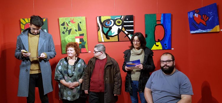 La síndrome de down i l’autisme no estan renyits amb la creativitat artística
