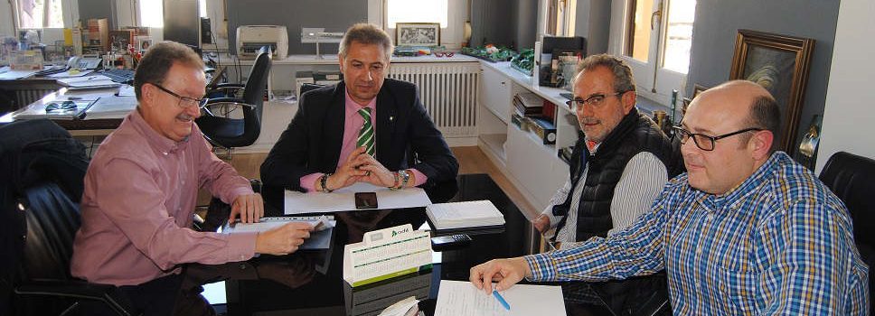 Alcalà negocia amb Adif millores per a l’estació de tren