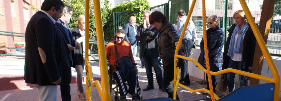 La Diputación promueve la igualdad de oportunidades con un Plan de Columpios Adaptados