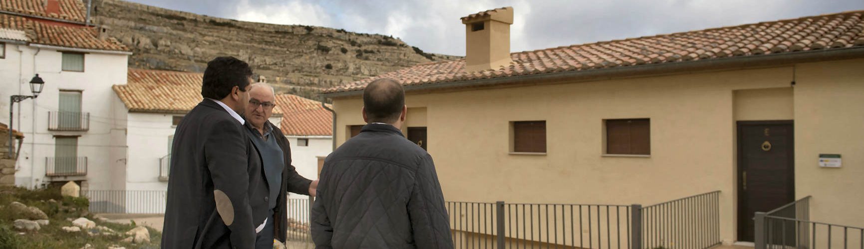 La Diputación mejora el edificio municipal de apartamentos de Ares