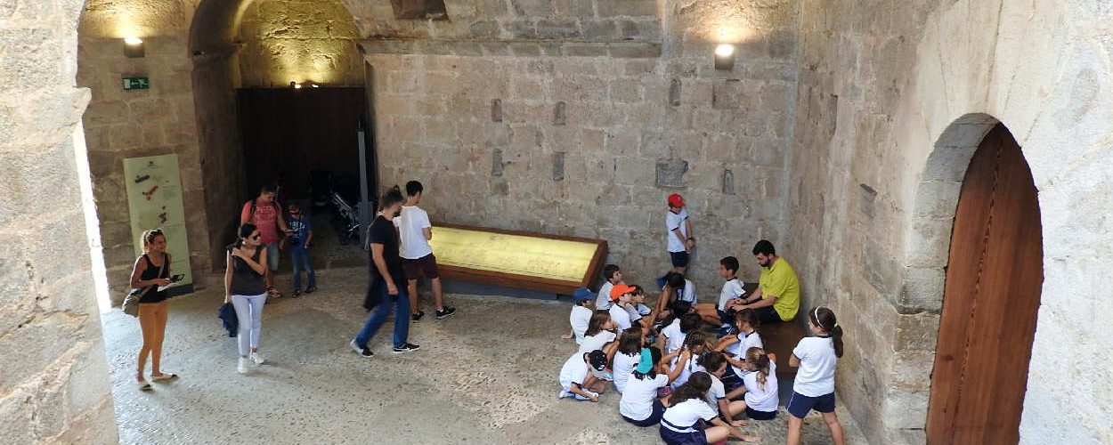 La Diputación invertirá casi un millón de euros durante 2018 en el Castillo de Peñíscola