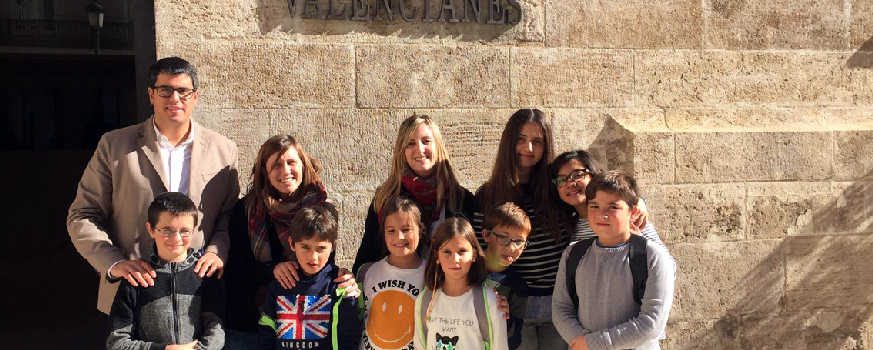El Consell de la Infància de Morella visita les Corts Valencianes