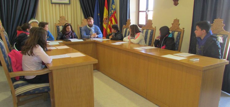 Sant Jordi amplia les ajudes per a completar XarxaLlibres