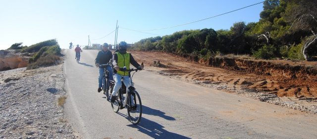Comença la construcció d’una zona peatonal i carril bici al camí l’Atall d’Alcossebre
