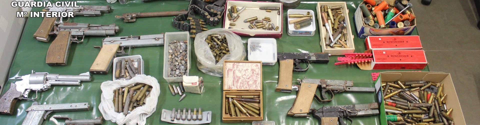 Detenido por fabricación no autorizada de armas, depósito ilegal de armas y munición en Vinaròs