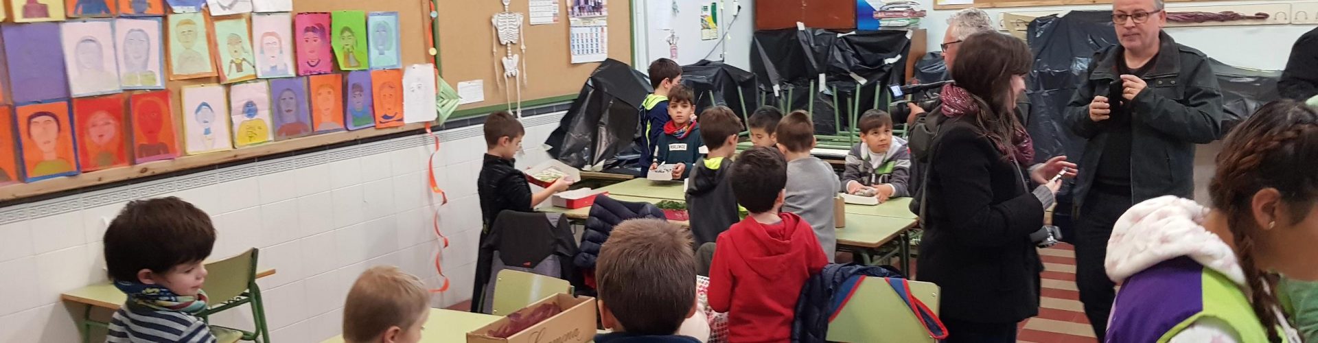 Escola de Nadal per a 170 xiquets i xiquetes