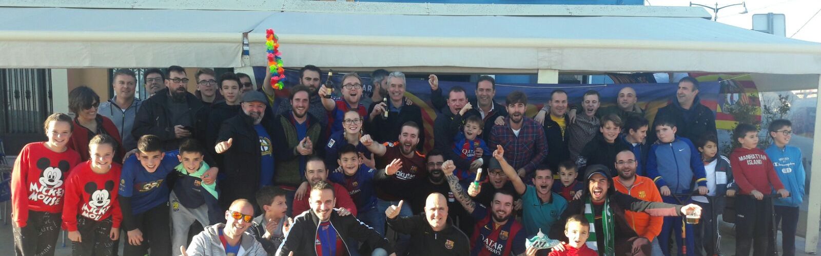 La Penya Addictes Barça celebra la victòria al Bernabeu