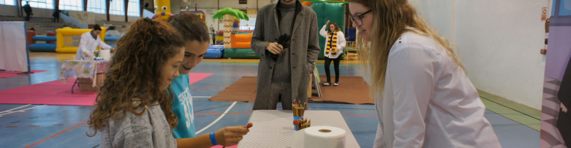 Parc de Nadal inspirat en el món de la màgia