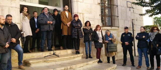 Minuts de silenci per un nou cas de violència de gènere