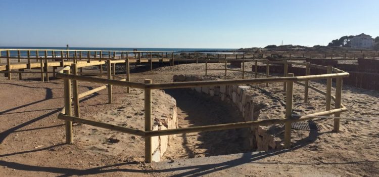 Nova zona de vianants al costat de la platja del Carregador d’Alcossebre