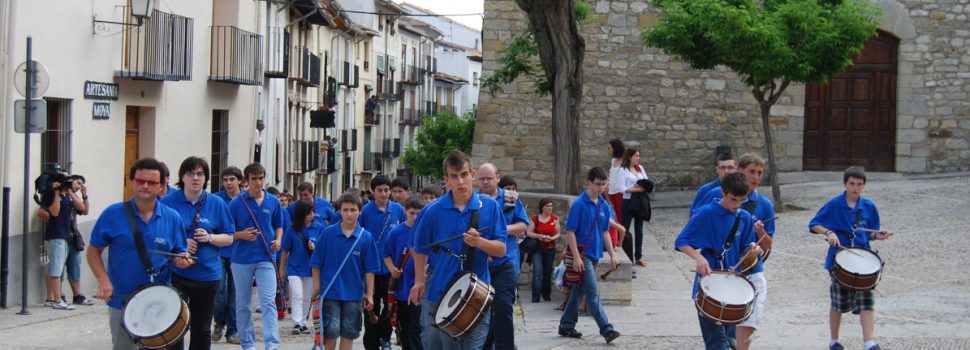 Morella concedeix la Creu de Santa Llúcia 2018 a Salvador Ortí i als Gaiteros