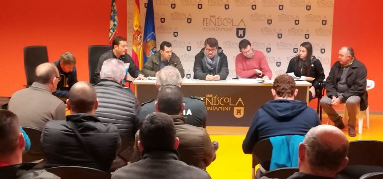 Peñíscola acoge el encuentro entre cazadores y agricultores sobre los  jabalíes