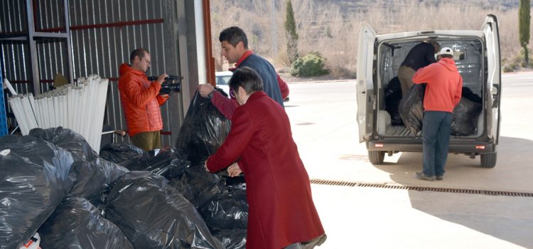 Morella recull 500 quilos de taps per ajudar Celia