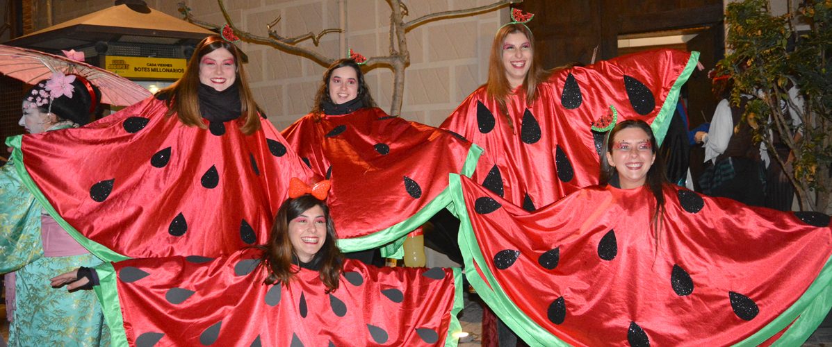 El Carnestoltes concentra més de 2.000 persones pels carrers de Morella