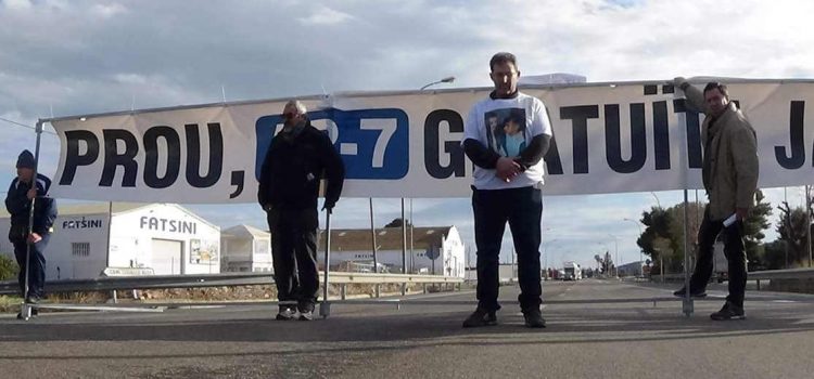 122 tall de carretera, a Amposta