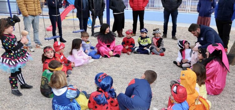 CARNAVAL con las famiias en “el peixet school” de Colegios ISP