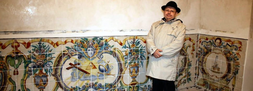 Recuperat el panell ceràmic de la Casa del Marqués de Benicarló