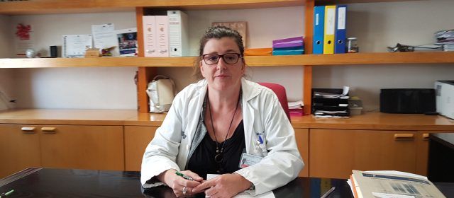 La gerente del Hospital Comarcal de Vinaròs sale al paso tras las críticas