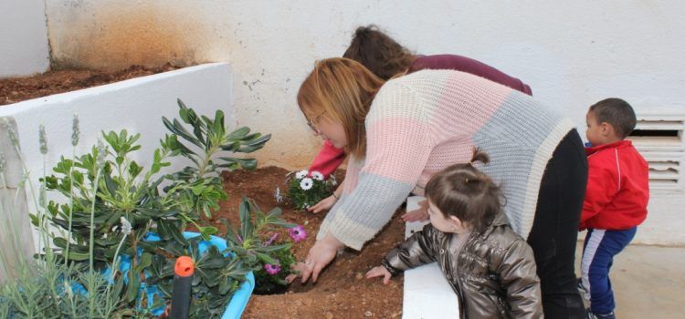 L’Escola Infantil de Sta. Magdalena celebra el Dia de l’Arbre