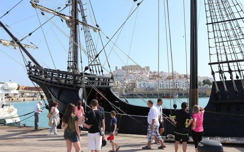 Peñíscola, de nuevo escenario de cine, ahora con la nave de Elcano
