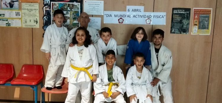 El Club de Judo Benicarló participó en el “Día mundial de la actividad Física”