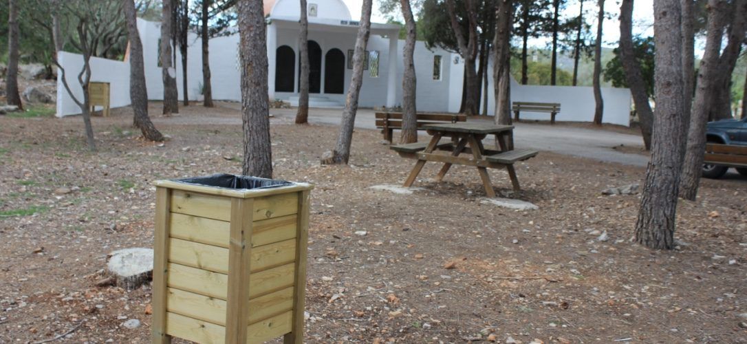 Sta. Magdalena dota de més mobiliari el paratge de S.Vicent i millora l’avda. del dr. L.Torrés