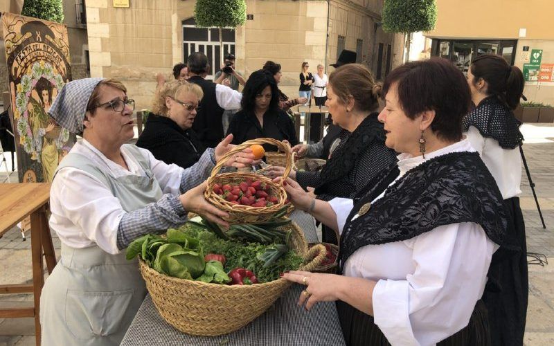 Presentació del programa de la Festa del Mercat a la Plaça