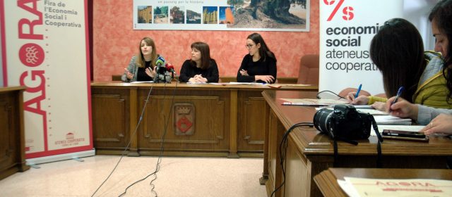 Prop d’una trentena de projectes participen a ÀGORA, la primera fira d’economia social a les Terres de l’Ebre