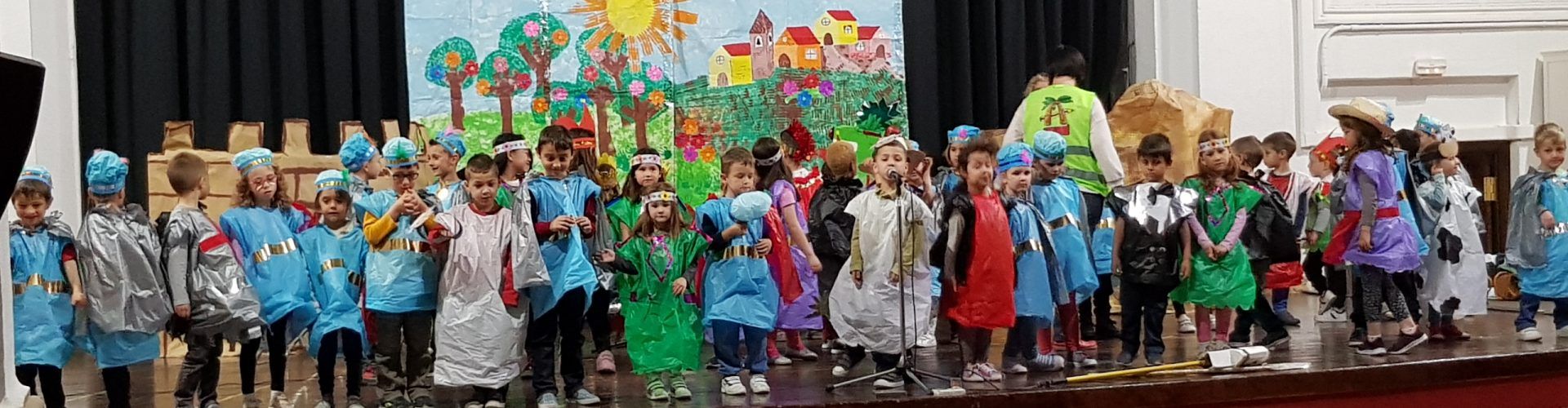 Escolars d’Infantil interpreten “La llegenda de Sant Jordi”