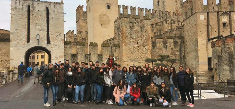 L’IES Joan Coromines, a Itàlia i practicant cultura en anglés