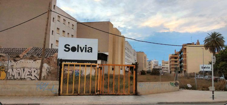 Cs-Benicarló apuesta por utilizar los terrenos de la avenida del Marqués como aparcamiento