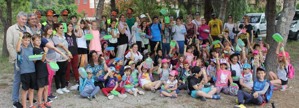 El Consell Comarcal del Baix Ebre explica als escolars com es fa el manteniment de la Via Verda 