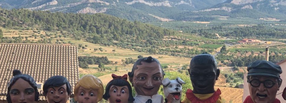 Trobada de gegants a Horta de Sant Joan amb participació vinarossenca