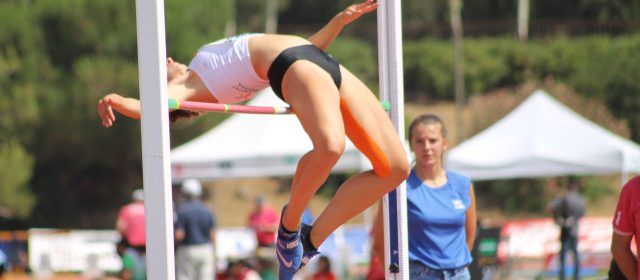 La benicarlanda Cristina Ferrando, bronce en el Campeonato de España absoluto al aire libre