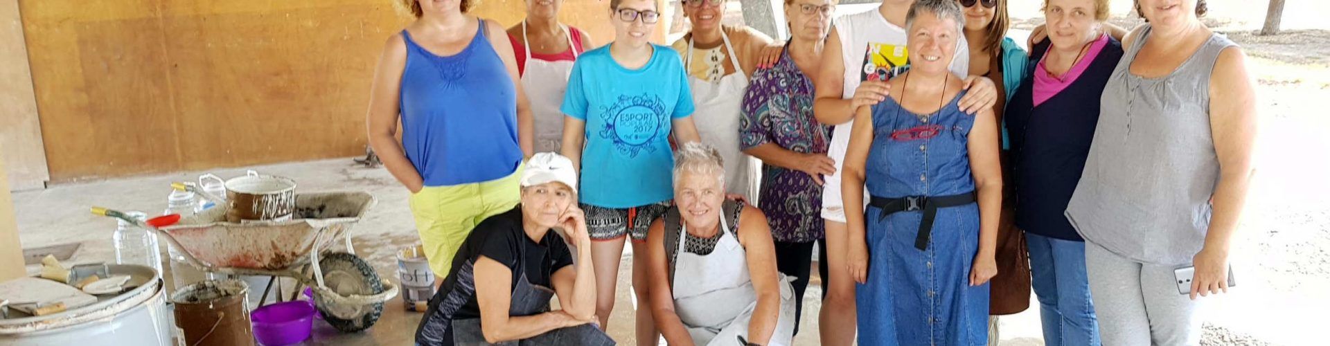 La Escola d’Art de Vinaròs practica una nueva técnica de cocción fermentando harina y levadura