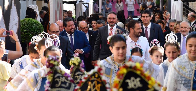 Moliner: “Los gremios son un pilar fundamental del Sexenni de Morella y por eso les ayudamos”