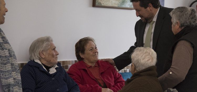 La Diputación pone en marcha su pionero Transporte Rural con Fines Médicos como nuevo hito de Repoblem