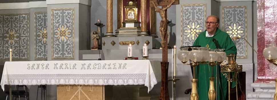 Mossén Rodrigo Monfort pren possessió com a nou rector de Sta. Magdalena