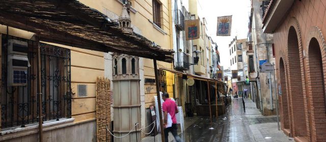 4.000 kg de tomata venuts a la fira d’Alcalà, tot i la pluja