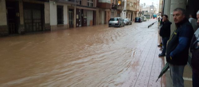 Vinaròs va recuperant la normalitat, però encara queden zones complicades