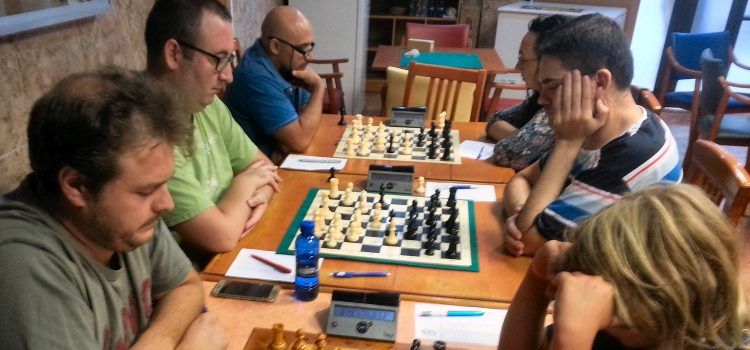 El Club Ajedrez Benicarló comença el Social 2018 d’escacs